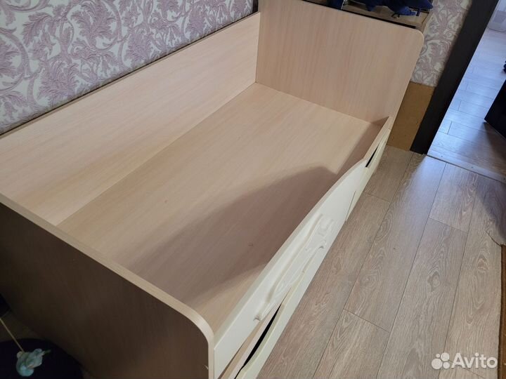 Детская кровать дельфин с матрасом