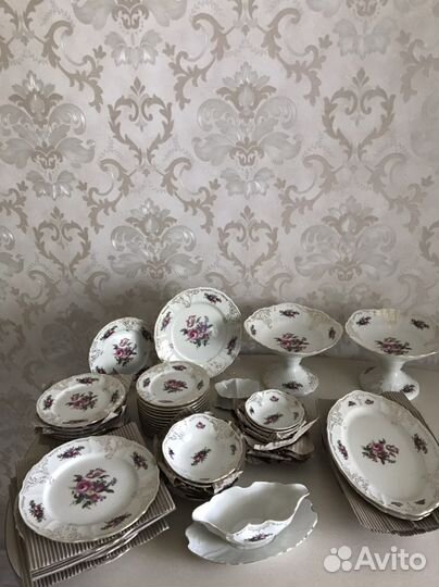 Новые тарелки, фруктовницы Бернадотт Чехия