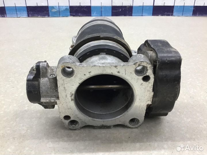 Заслонка дроссельная электрическая Toyota Land Cru