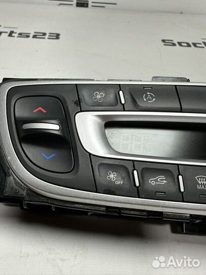 Блок управления климат контролем Renault latitude