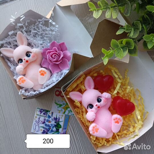 Подарок на 8 марта. Зайки. Сувениры. Мыло