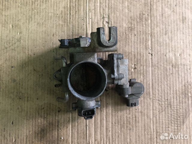 Toyota previa дроссельная заслонка