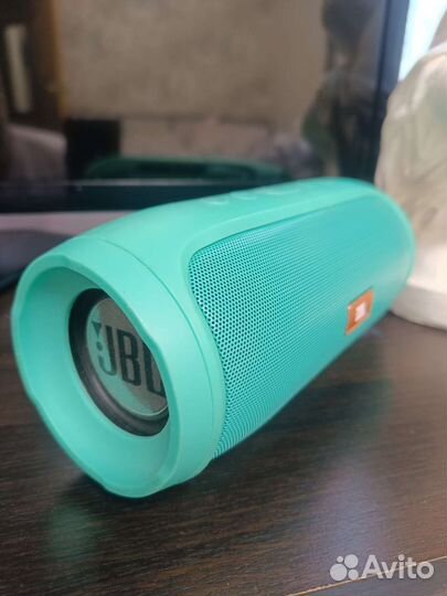 Колонка jbl charge 4