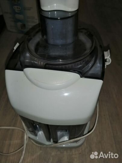 Соковыжималка first