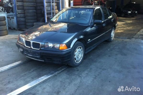 Двигатель BMW 3 E36 1.6 164E1