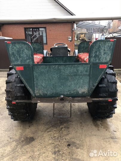 Плавающий снего-болотоход вездеход