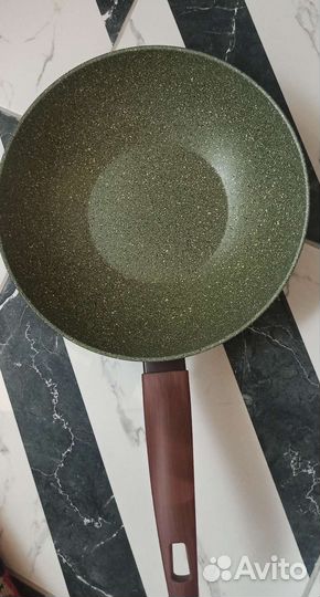 Сковорода Вок tvs 28 см., пр. Италия