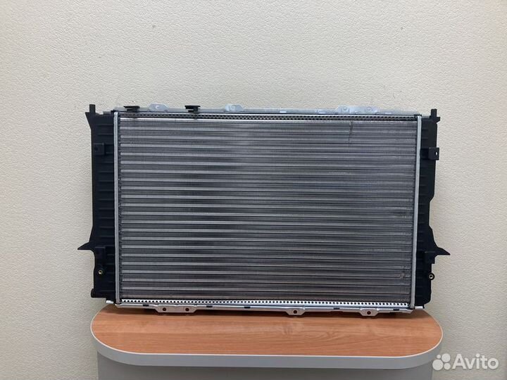 Радиатор охлаждения Ауди 100 90- A6 94