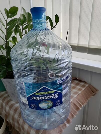 Бутыль 19 литров пластиковая