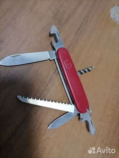 Нож складной швейцарский