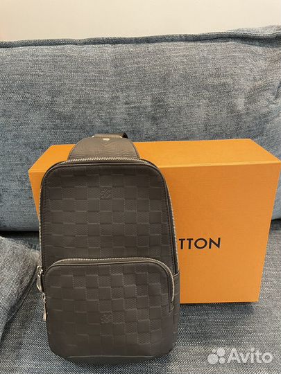 Louis Vuitton Avenue sling bag