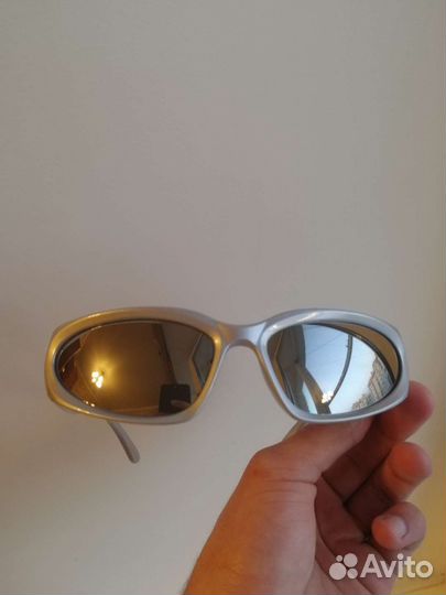 Очки как balenciaga y2k солнцезащитные oakley