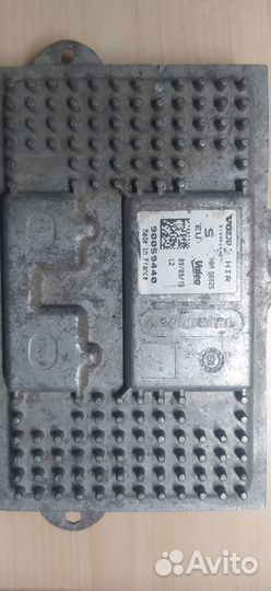 Вольво XC90 2015- блок управления фарой LED
