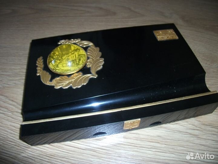 Раритетная шкатулка