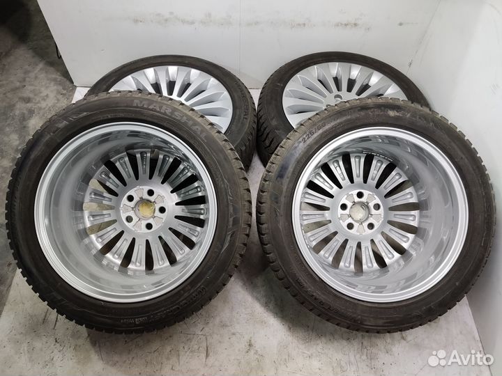 Оригинальные колеса на Ford R17