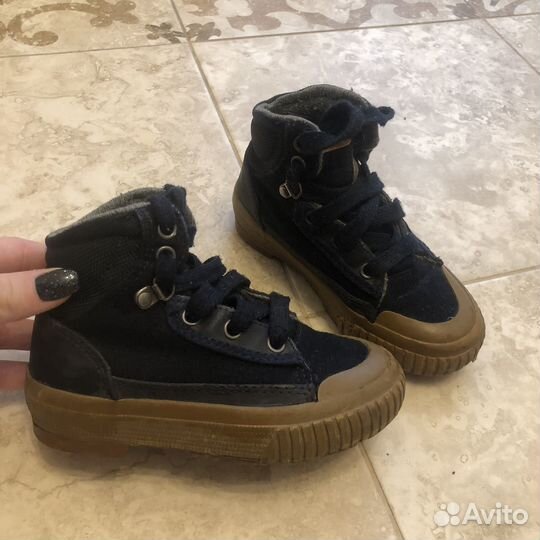 Демисезонные ботинки