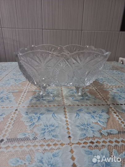 Хрустальная ваза