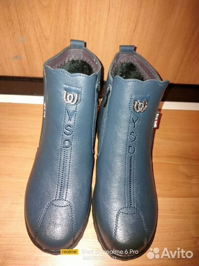 Продам новые ботиночки