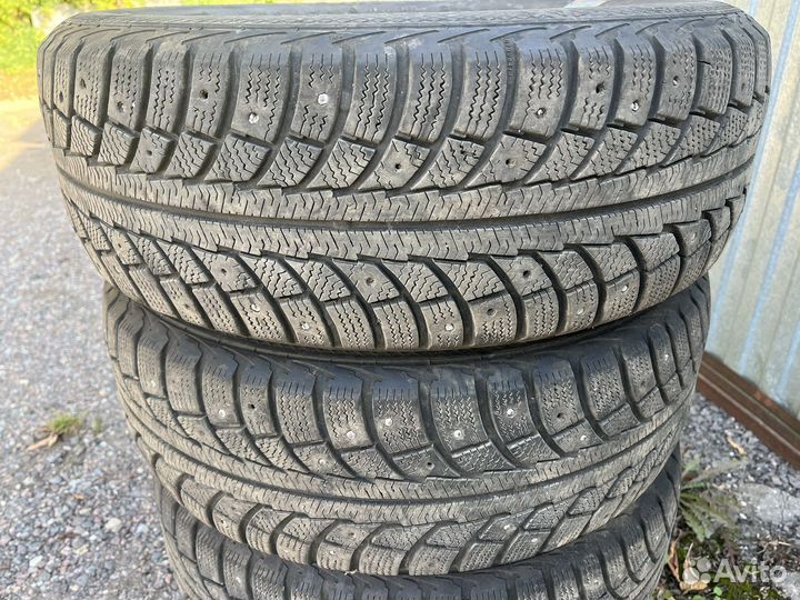 Gislaved Nord Frost 5 205/65 R15 94T
