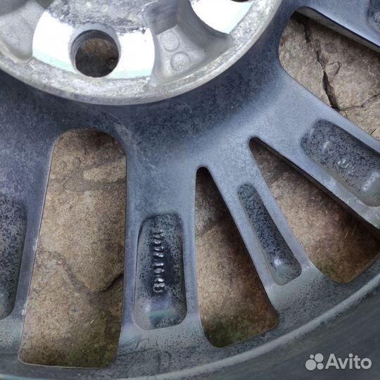 R17 Yokohama W.Drive 215/55, PCD 5x120 DIA 19