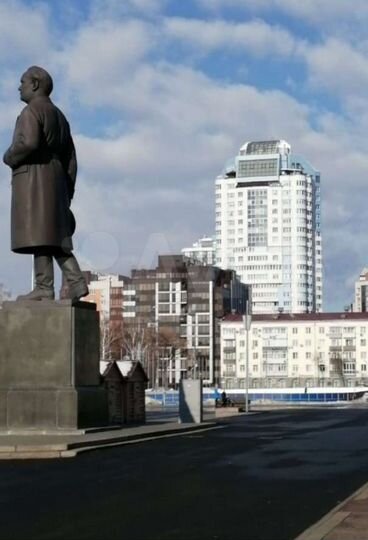 3-к. квартира, 125 м², 19/26 эт.