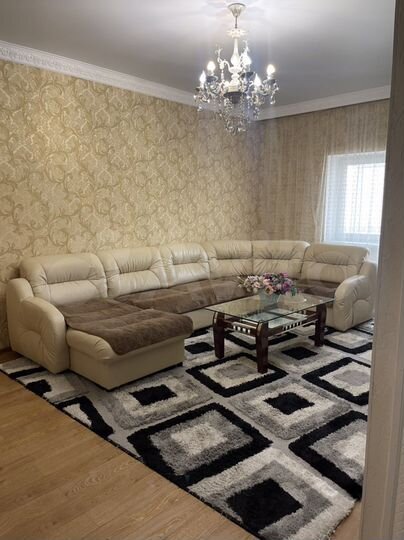 2-к. квартира, 94 м², 3/8 эт.