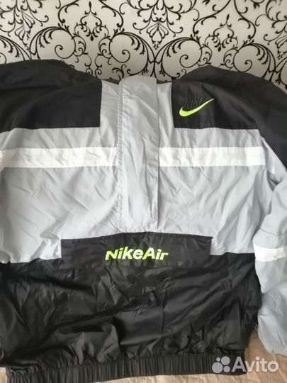 Ветровка мужская nike