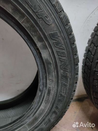 Dunlop SP Winter Ice 01 205/60 R16