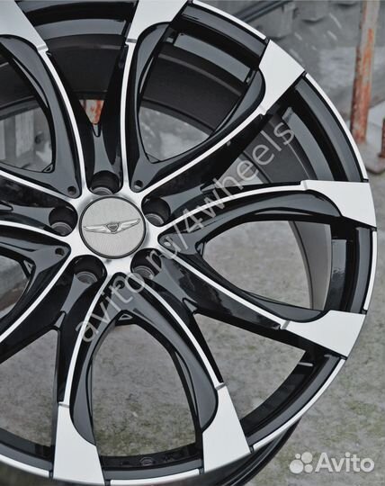 Диски на Genesis GV80 R22