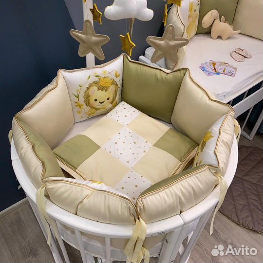 Комплект детского белья для круглой кроватки