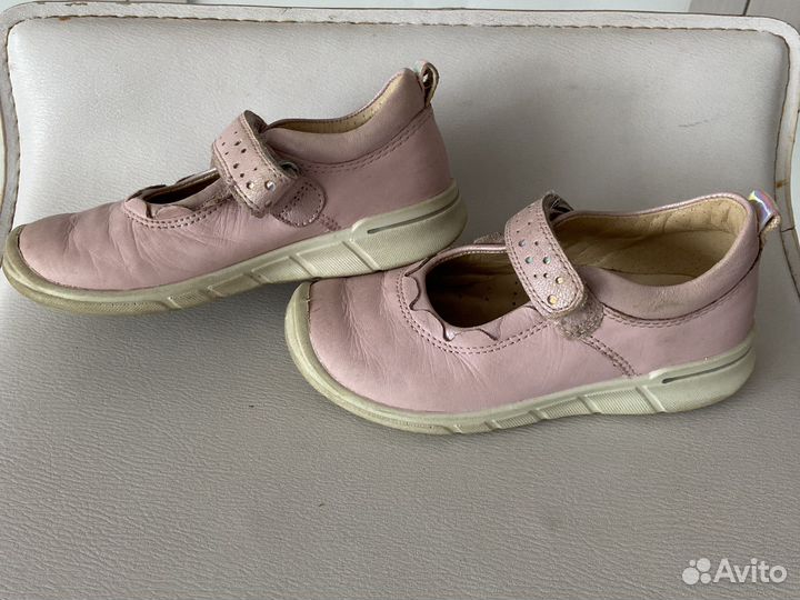 Туфли для девочки 26 ecco