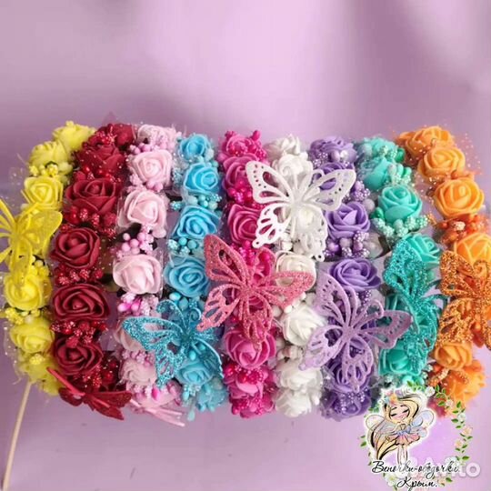 Ободок из искусственных цветов