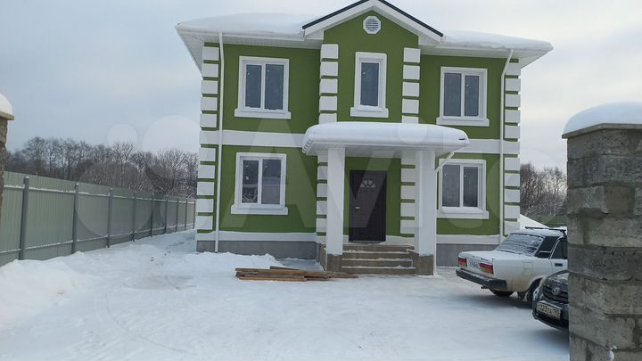 Дом 203 м² на участке 7,5 сот.