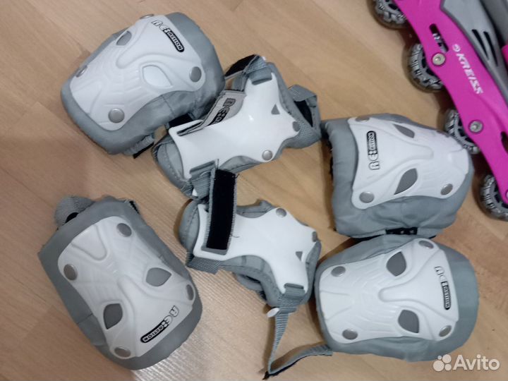 Ролики раздвижные 34-37 размер с набором защиты