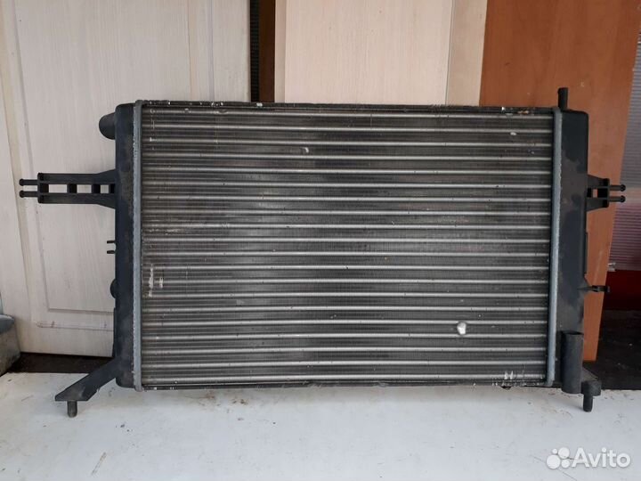 Радиатор охлаждения Opel Astra 732724 (RM1178)