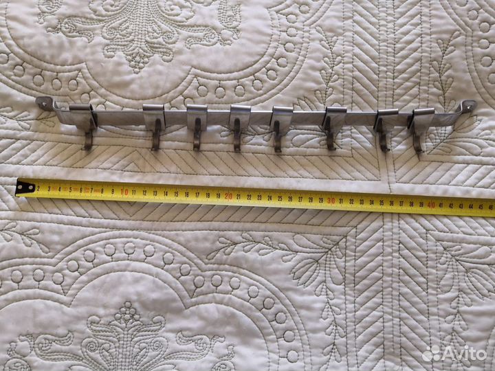 Крючок настенный