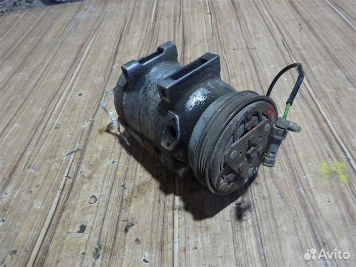 Компрессор системы кондиционирования Volkswagen P