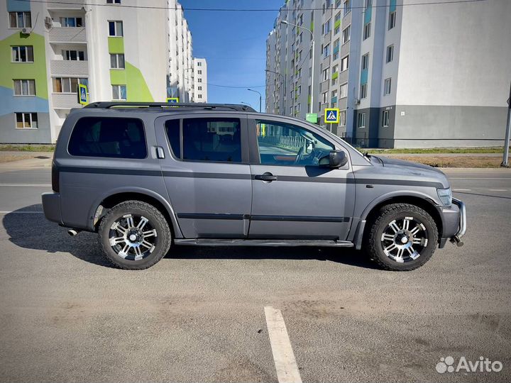 Infiniti QX56 5.6 AT, 2007, 267 177 км