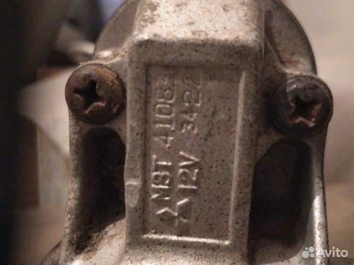 Стартер на Мазда 929,626