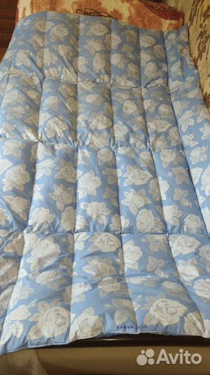 Перьевое одеяло