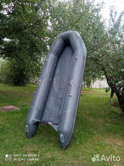 Надувная лодка