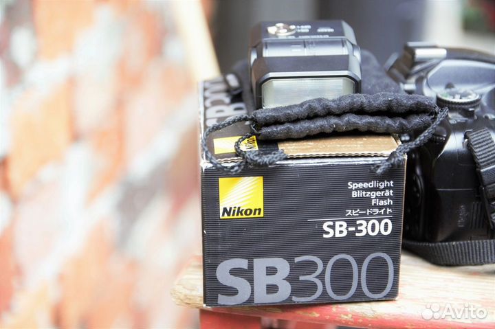 Фотовспышка nikon