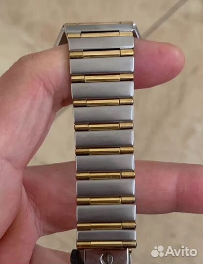 Наручные часы omega