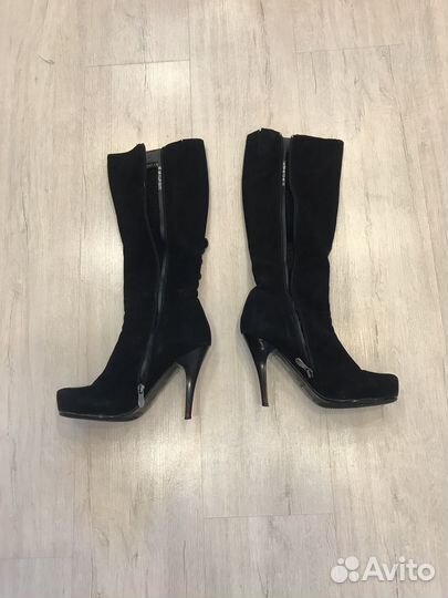 Зимние женские сапоги 38