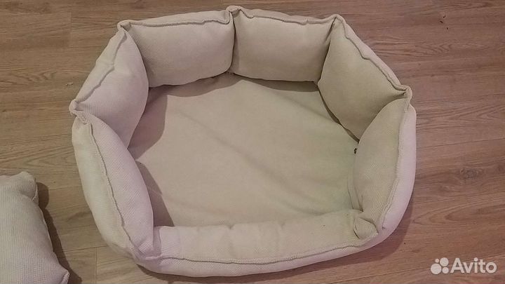 Лежанка для собак и кошек