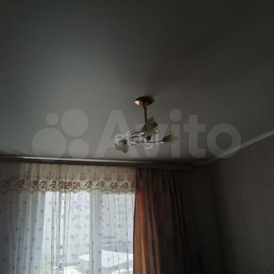2-к. квартира, 54 м², 3/5 эт.