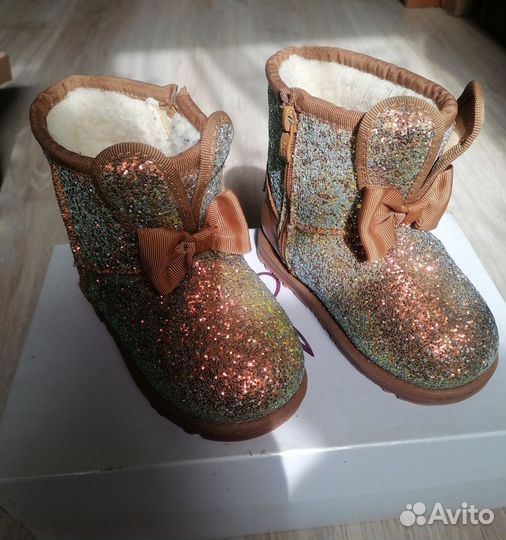 Ботинки угги детские
