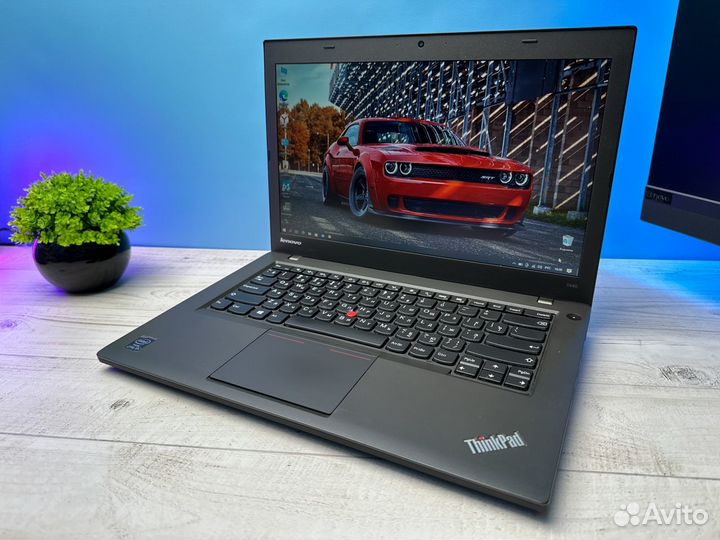 Для работы Lenovo Thinkpad i5/8gb/SSD256gb