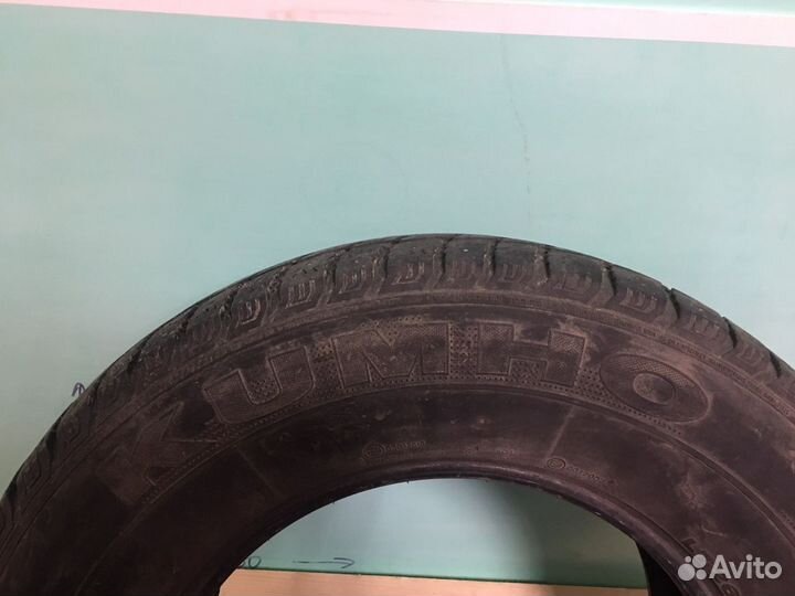 Kumho Power Grip KC11 265/70 R17