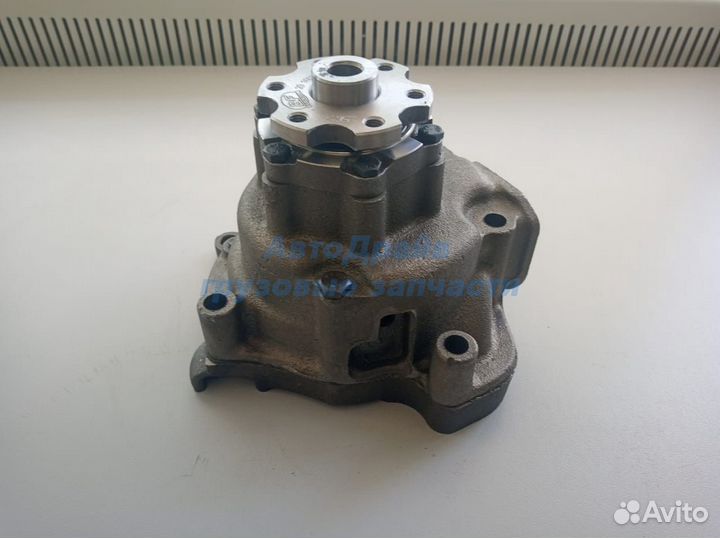 Помпа Мерседес 814 OM356 OM382 OM366